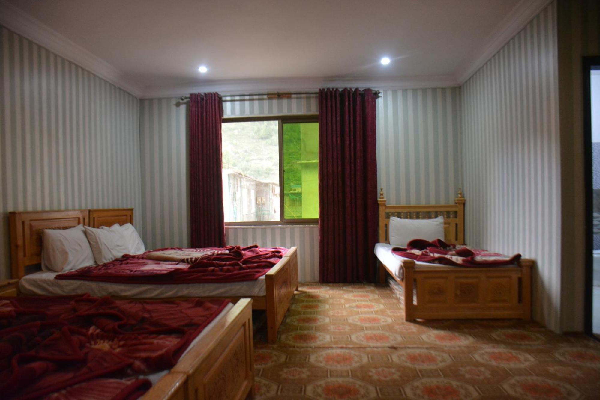 Hotel Pine Hills, Naran Eksteriør billede